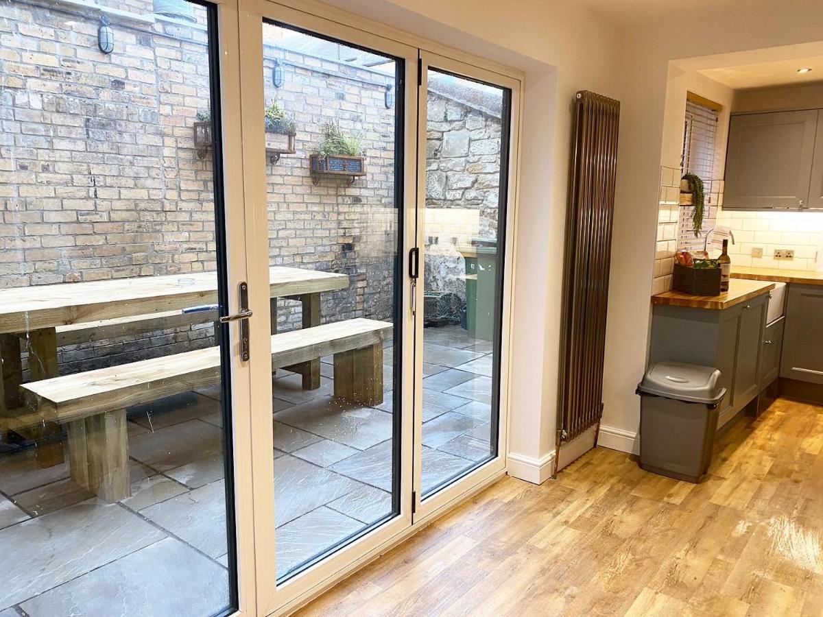 Farndale House-Hot Tub Villa Amble Bagian luar foto