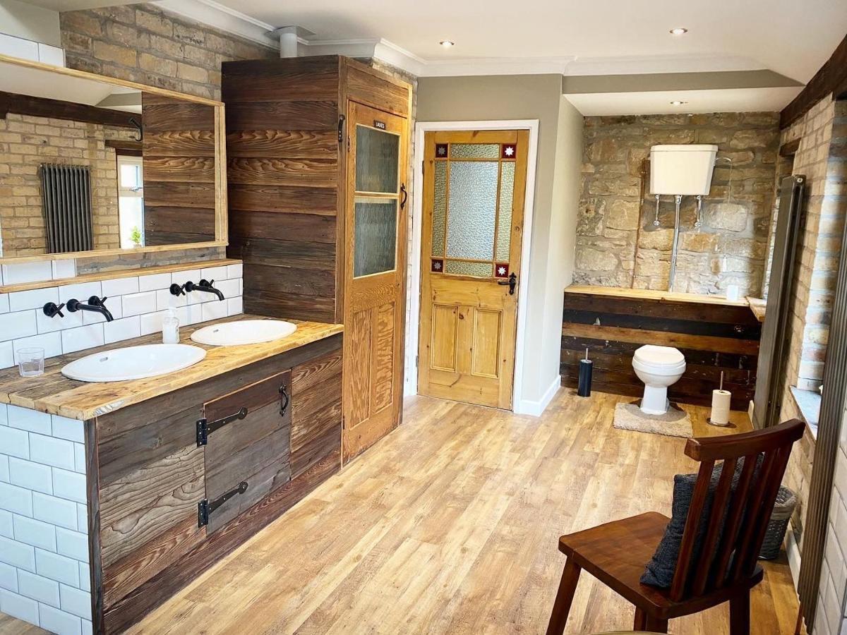 Farndale House-Hot Tub Villa Amble Bagian luar foto