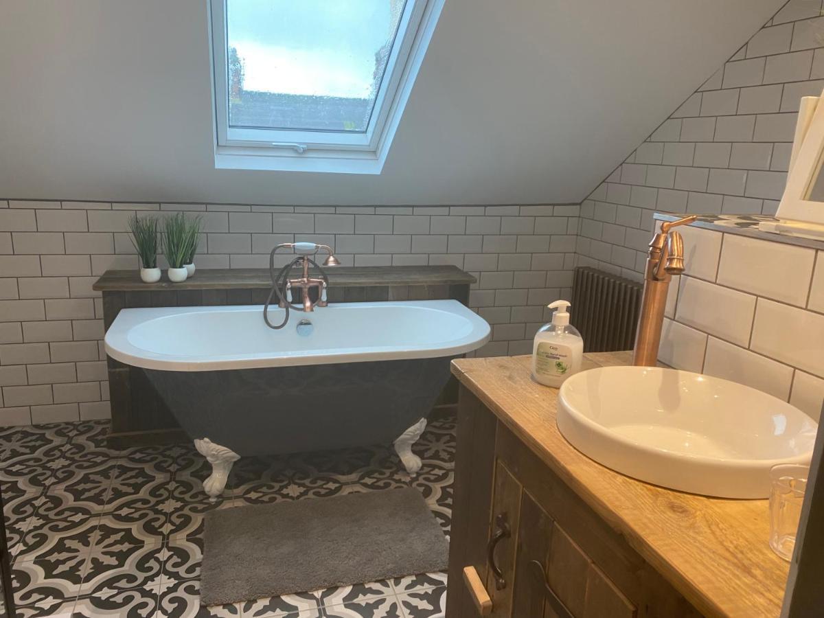 Farndale House-Hot Tub Villa Amble Bagian luar foto